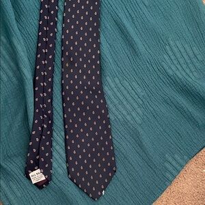 Stafford Silk Dark Blue Paisley Tie